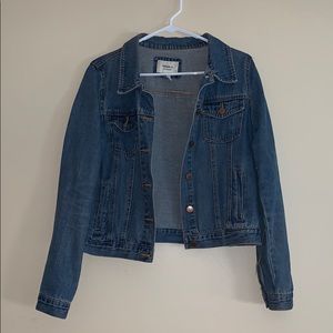 Dark wash denim jean jacket